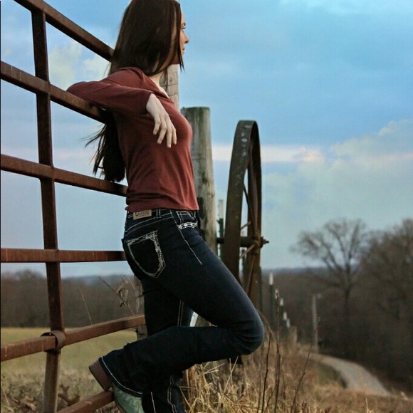 hxley_txylor